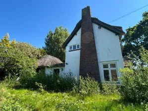 Property for Auction in London - 22 Farr Hall Drive, Wirral, Merseyside