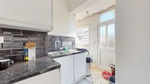 Property for Auction in London - 194 Hainault Avenue, Westcliff-on-Sea, Essex