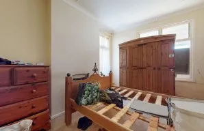 Property for Auction in London - 194 Hainault Avenue, Westcliff-on-Sea, Essex