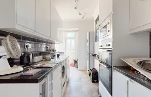 Property for Auction in London - 194 Hainault Avenue, Westcliff-on-Sea, Essex