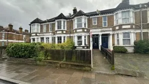 Property for Auction in London - Basement Area, 190 Stanstead Road, Lewisham, London