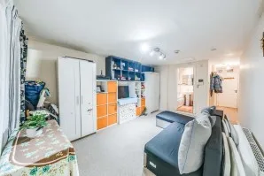 Property for Auction in London - 181 Brighton Road, South Croydon, Surrey