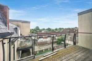 Property for Auction in London - 36 Flagstaff Court, Canterbury, Kent
