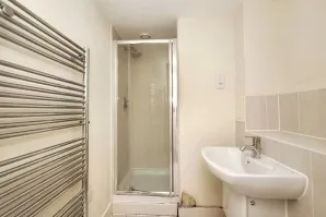 Property for Auction in London - 36 Flagstaff Court, Canterbury, Kent