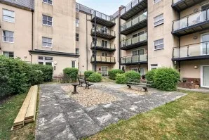 Property for Auction in London - 36 Flagstaff Court, Canterbury, Kent