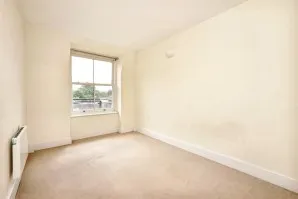 Property for Auction in London - 36 Flagstaff Court, Canterbury, Kent
