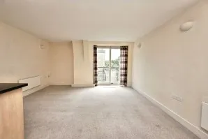 Property for Auction in London - 36 Flagstaff Court, Canterbury, Kent