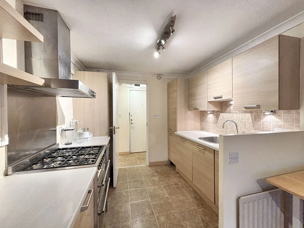 Lisson Grove, Marylebone, London, NW1 6LW - Online Auctions