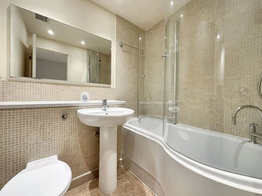 Lisson Grove, Marylebone, London, NW1 6LW - Online Auctions