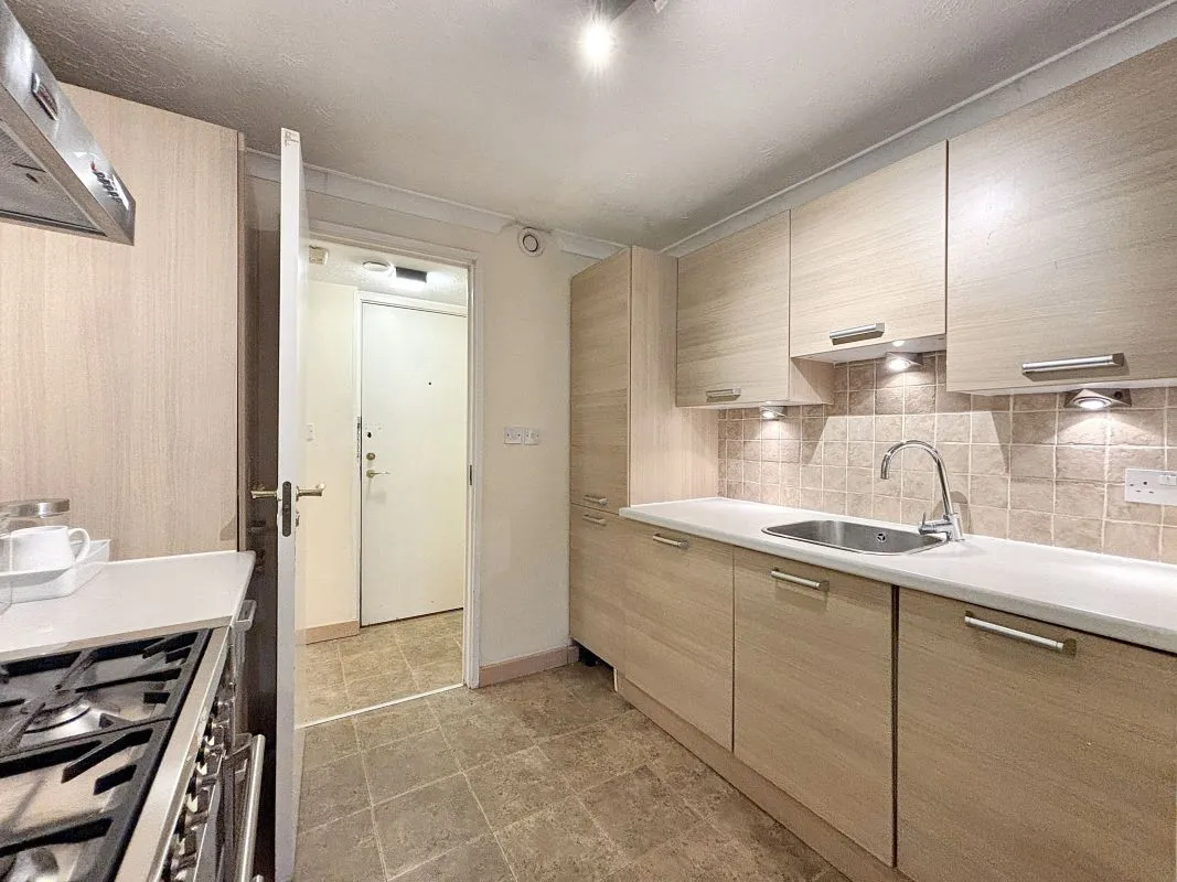Lisson Grove, Marylebone, London, NW1 6LW - Online Auctions