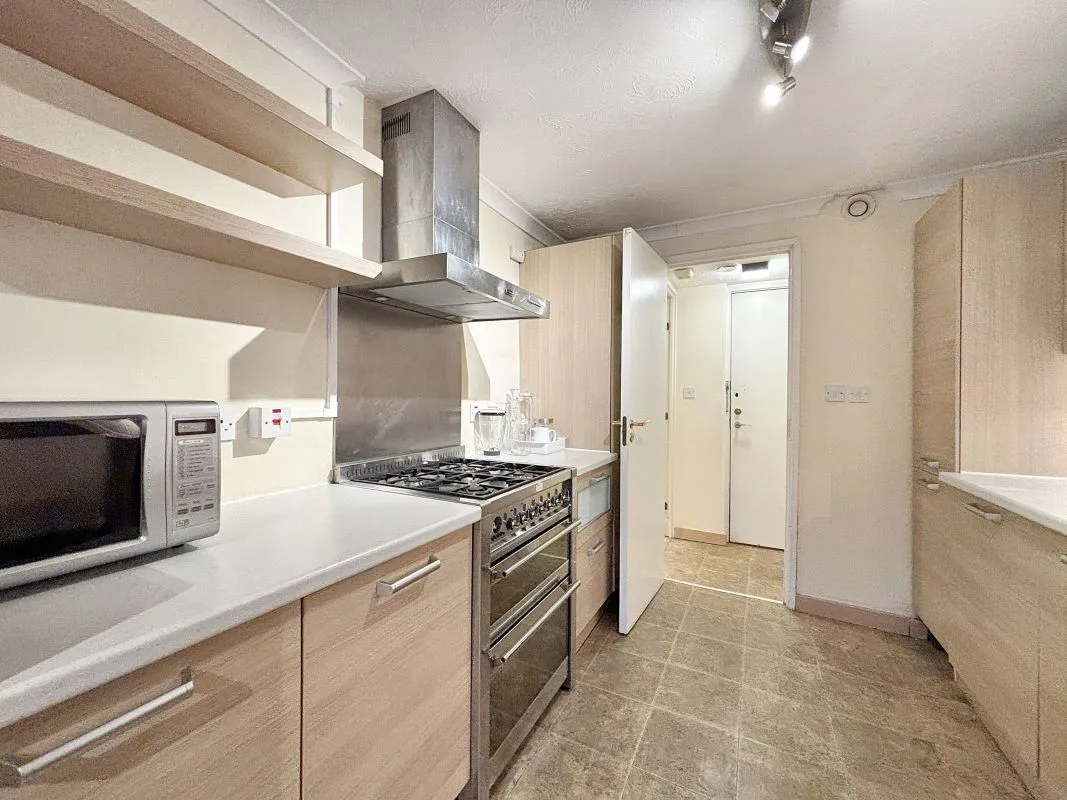 Lisson Grove, Marylebone, London, NW1 6LW - Online Auctions
