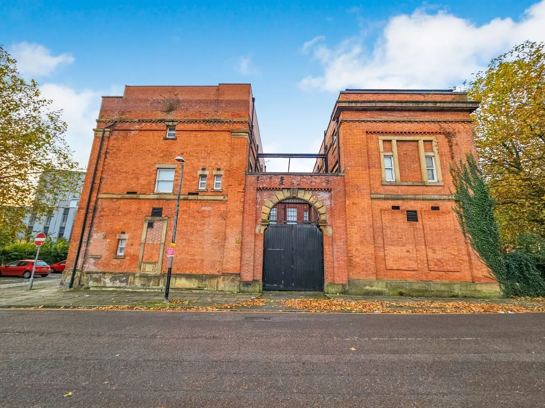 Town Hall, Bexley Square, Salford, Lancashire, M3 6DD - Online Auctions