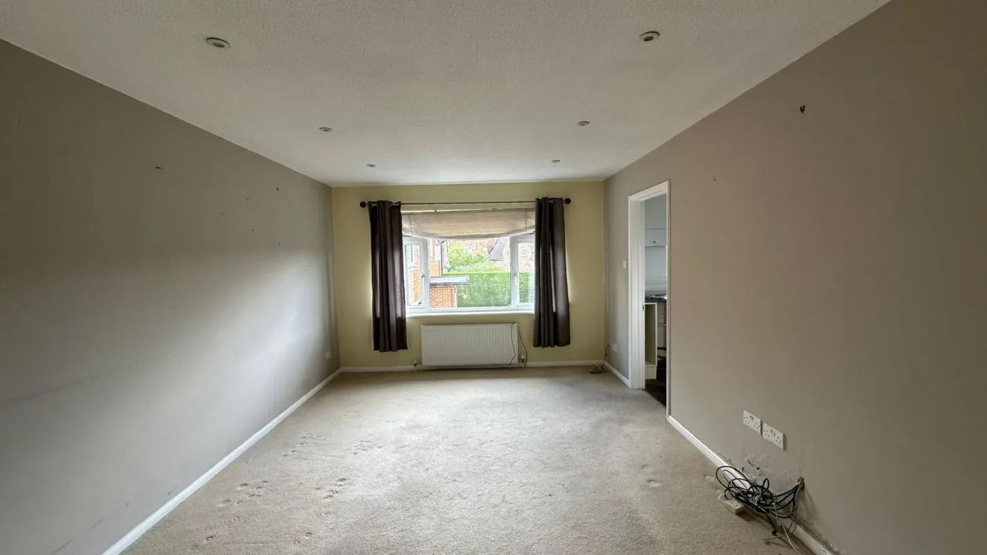 Berkeley Court, Albert Road, Ashtead, Surrey, KT21 1BJ - Online Auctions