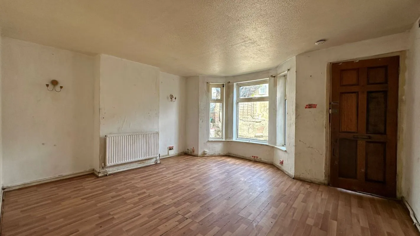 Moffat Road, Thornton Heath, Surrey, CR7 8PZ - Online Auctions