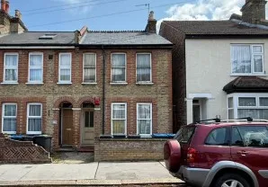 Property for Auction in London - 112 Lebanon Road, Croydon, Surrey