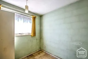 Property for Auction in London - 422 Grace Way, Stevenage, Hertfordshire