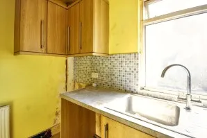 Property for Auction in London - 70A St. James Road, Watford, Hertfordshire