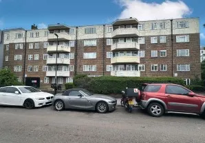 Property for Auction in London - 39 Silchester Court, London Road, Thornton Heath, Surrey