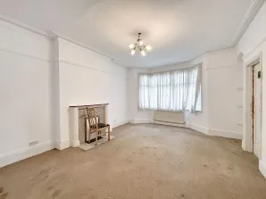 Property for Auction in London - 9 Hart Grove, Ealing, London