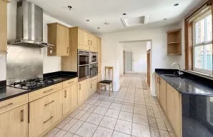 Property for Auction in London - 9 Hart Grove, Ealing, London