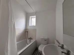 Property for Auction in London - 103 Wellesley Road, Clacton on Sea, Essex