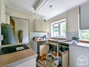 Property for Auction in London - 8 Pine View, Platt, Sevenoaks, Kent