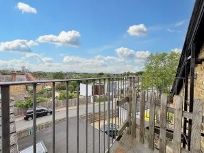 Property for Auction in London - 50 Bushey Grove Road, Bushey, Hertfordshire