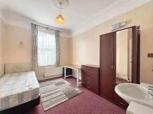 Property for Auction in London - 50 Bushey Grove Road, Bushey, Hertfordshire