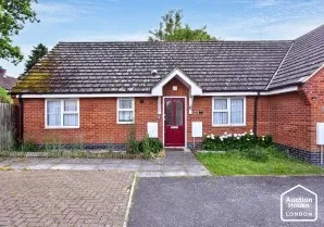 Property for Auction in London - 31 Heather Close, Layer-de-la-Haye, Colchester, Essex