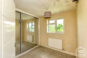 Property for Auction in London - 3 Hampden Drive, Kidlington, Oxfordshire