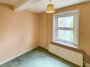 Property for Auction in London - 14 Washpool, Swindon, Wiltshire