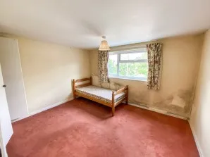 Property for Auction in London - 14 Washpool, Swindon, Wiltshire