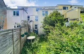 Property for Auction in London - 14 Washpool, Swindon, Wiltshire