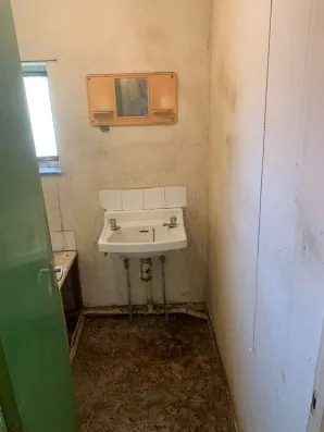 Property for Auction in London - 19 Ash Close, Hythe, Southampton, Hampshire