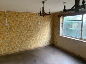 Property for Auction in London - 19 Ash Close, Hythe, Southampton, Hampshire