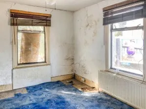 Property for Auction in London - 51 Castle Road, Chatham, Kent