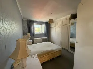 Property for Auction in London - 4 Dunsmore, The Hoe, Watford, Hertfordshire