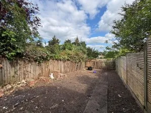 Property for Auction in London - 196 Victoria Road, Muswell Hill, London