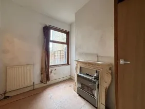 Property for Auction in London - 196 Victoria Road, Muswell Hill, London