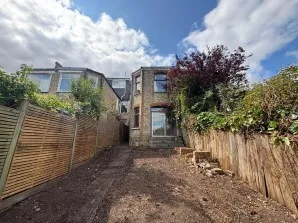 Property for Auction in London - 196 Victoria Road, Muswell Hill, London