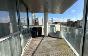 Property for Auction in London - Flat 22 Lock House Tavern Quay, Rope Street, Rotherhithe, London
