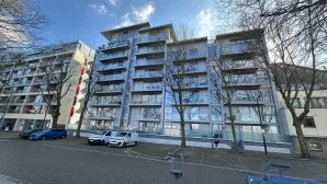 Property for Auction in London - Flat 22 Lock House Tavern Quay, Rope Street, Rotherhithe, London