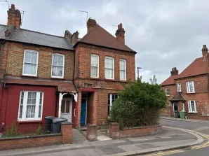 Property for Auction in London - 46L Salisbury Road, Wood Green, London