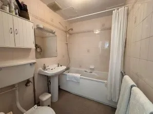Property for Auction in London - C5 Pine Grange, Bath Road, Bournemouth, Dorset