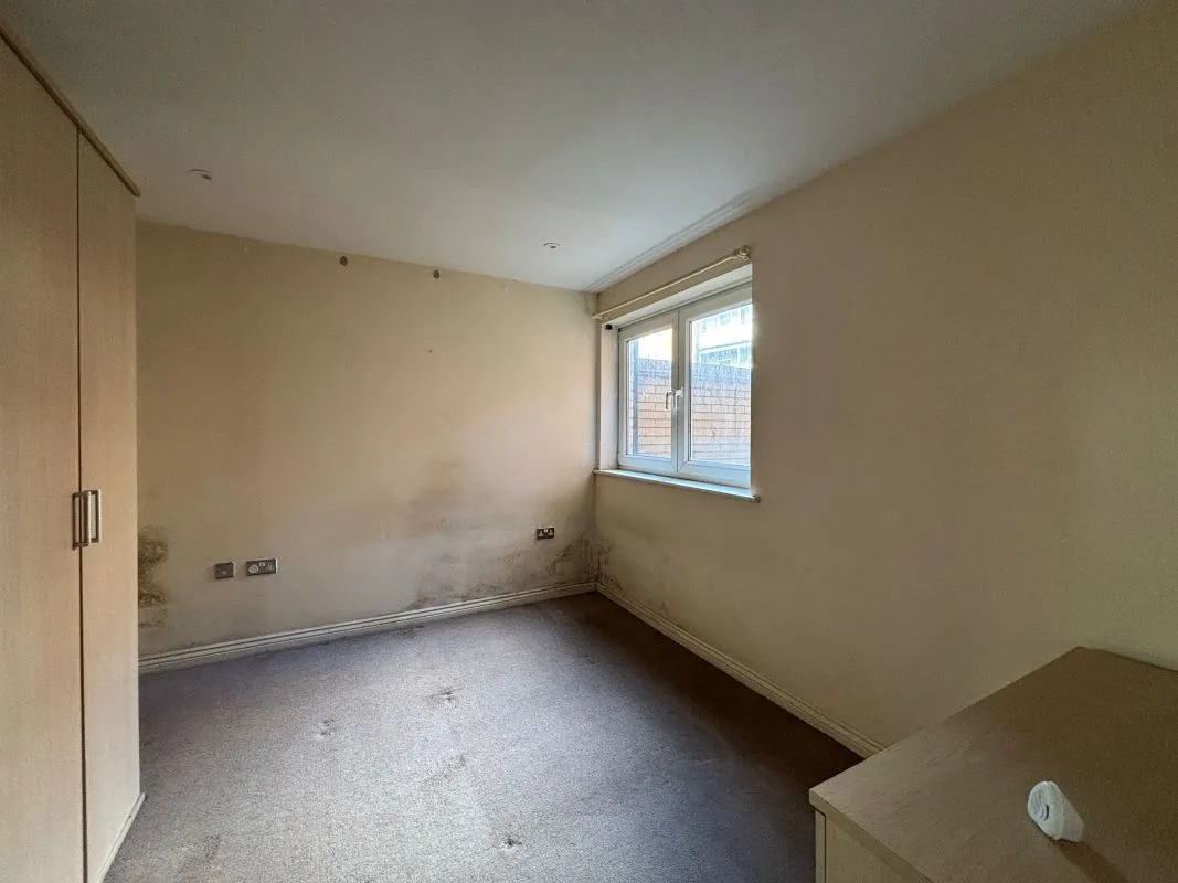 Lapidge House, Coombe Road, Kingston upon Thames, Surrey, KT2 7AB - Online Auctions