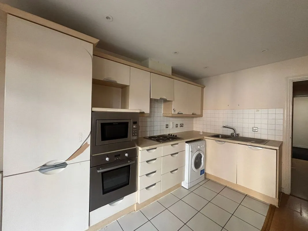 Lapidge House, Coombe Road, Kingston upon Thames, Surrey, KT2 7AB - Online Auctions
