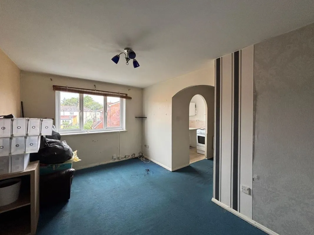 Green Pond Close, Walthamstow, London, E17 6EE - Online Auctions