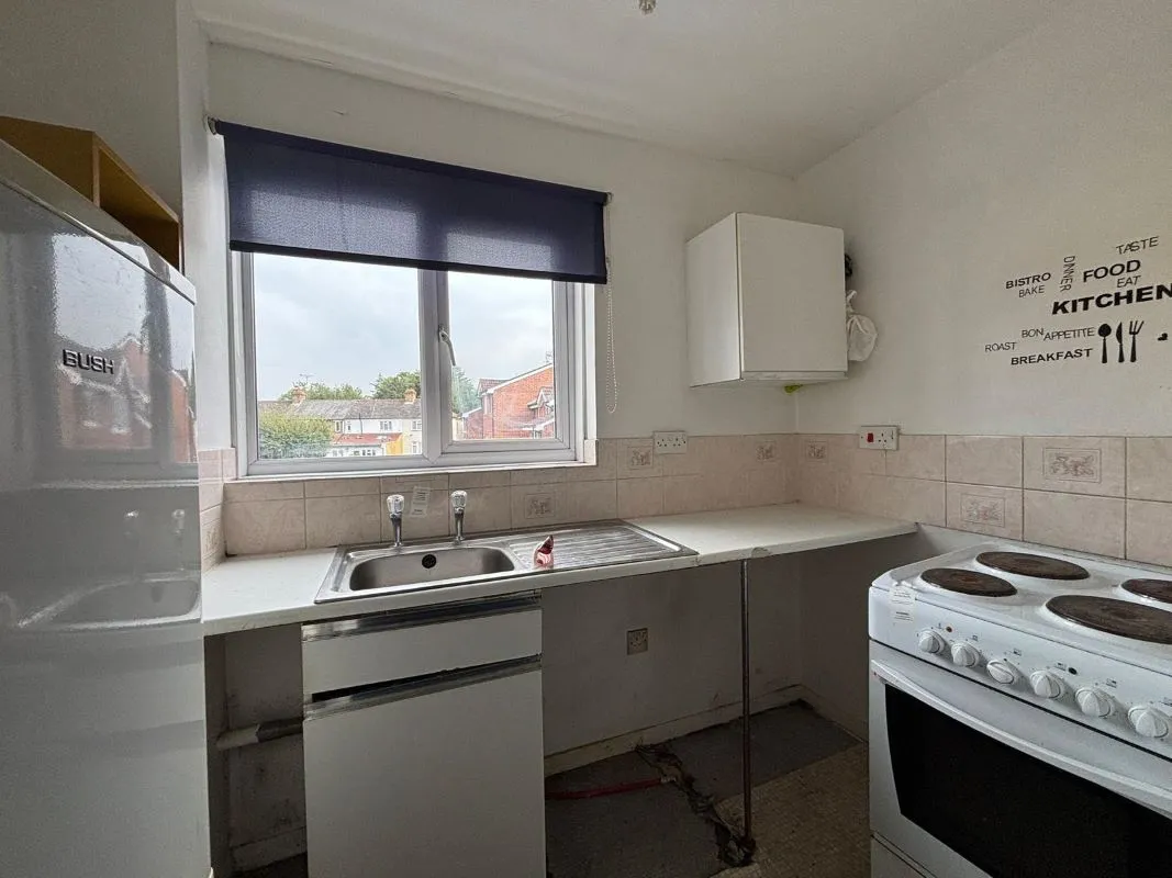 Green Pond Close, Walthamstow, London, E17 6EE - Online Auctions