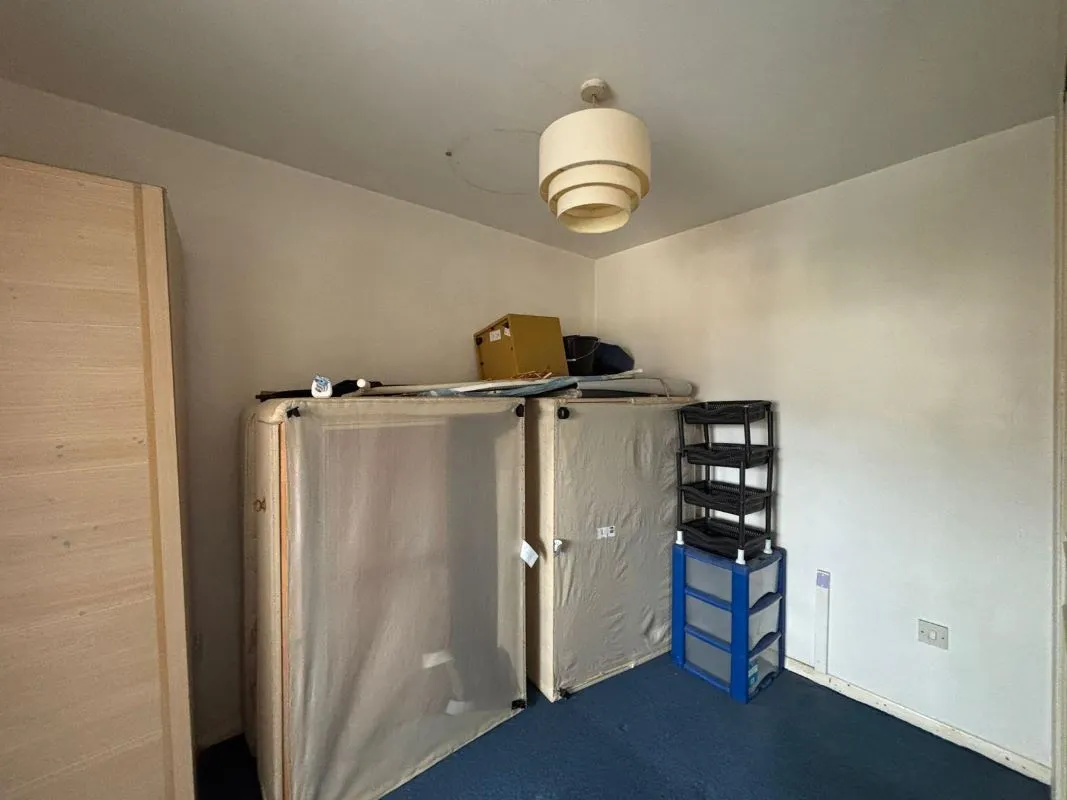 Green Pond Close, Walthamstow, London, E17 6EE - Online Auctions