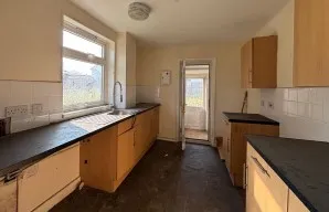 Property for Auction in London - 14 Stratford Close, Dagenham, Essex